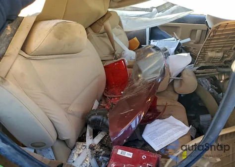 2019 Kia Sedona Lx z USA, uszkodzony, nr VIN KNDMB5C14K6561735